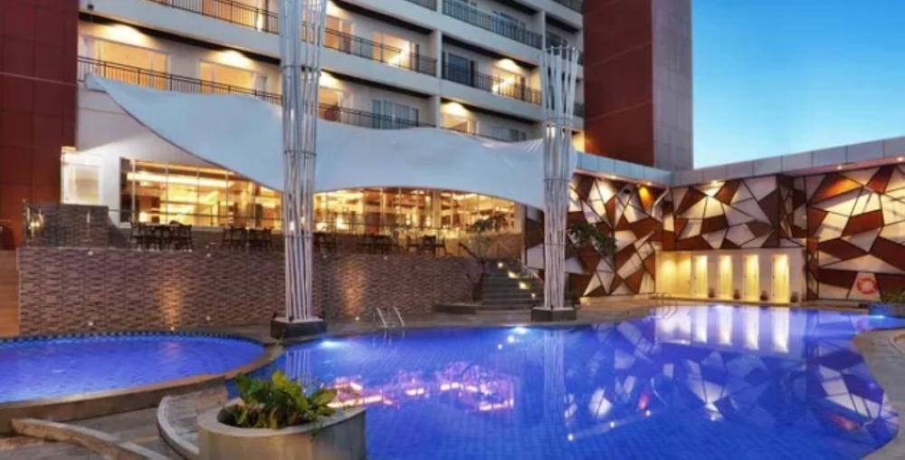 Harper Perintis By Aston Otel Makassar Dış mekan fotoğraf