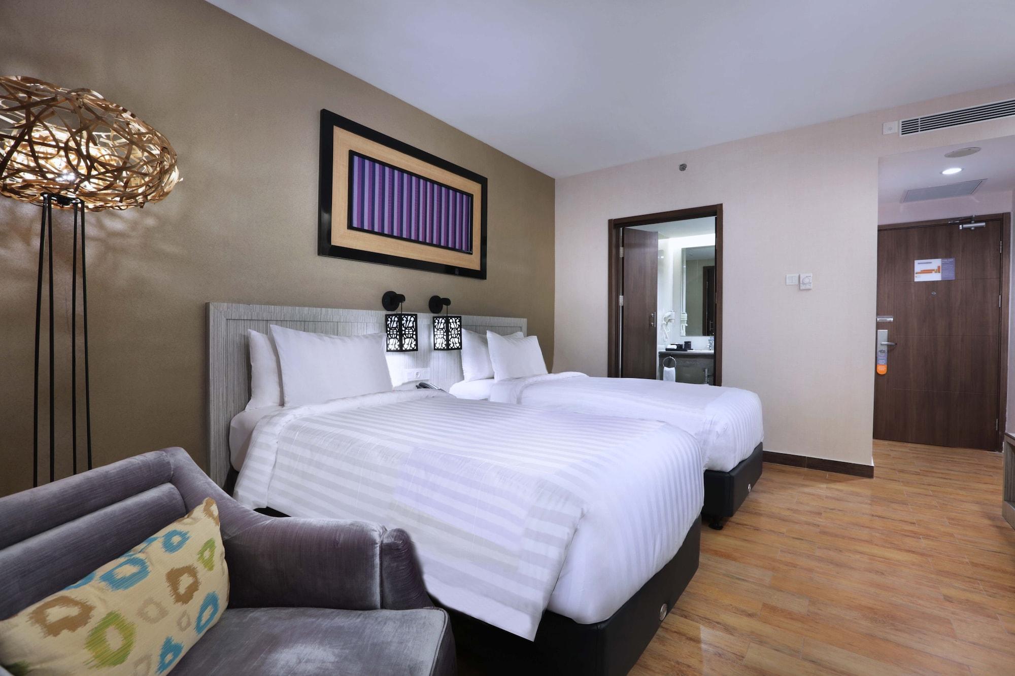 Harper Perintis By Aston Otel Makassar Dış mekan fotoğraf