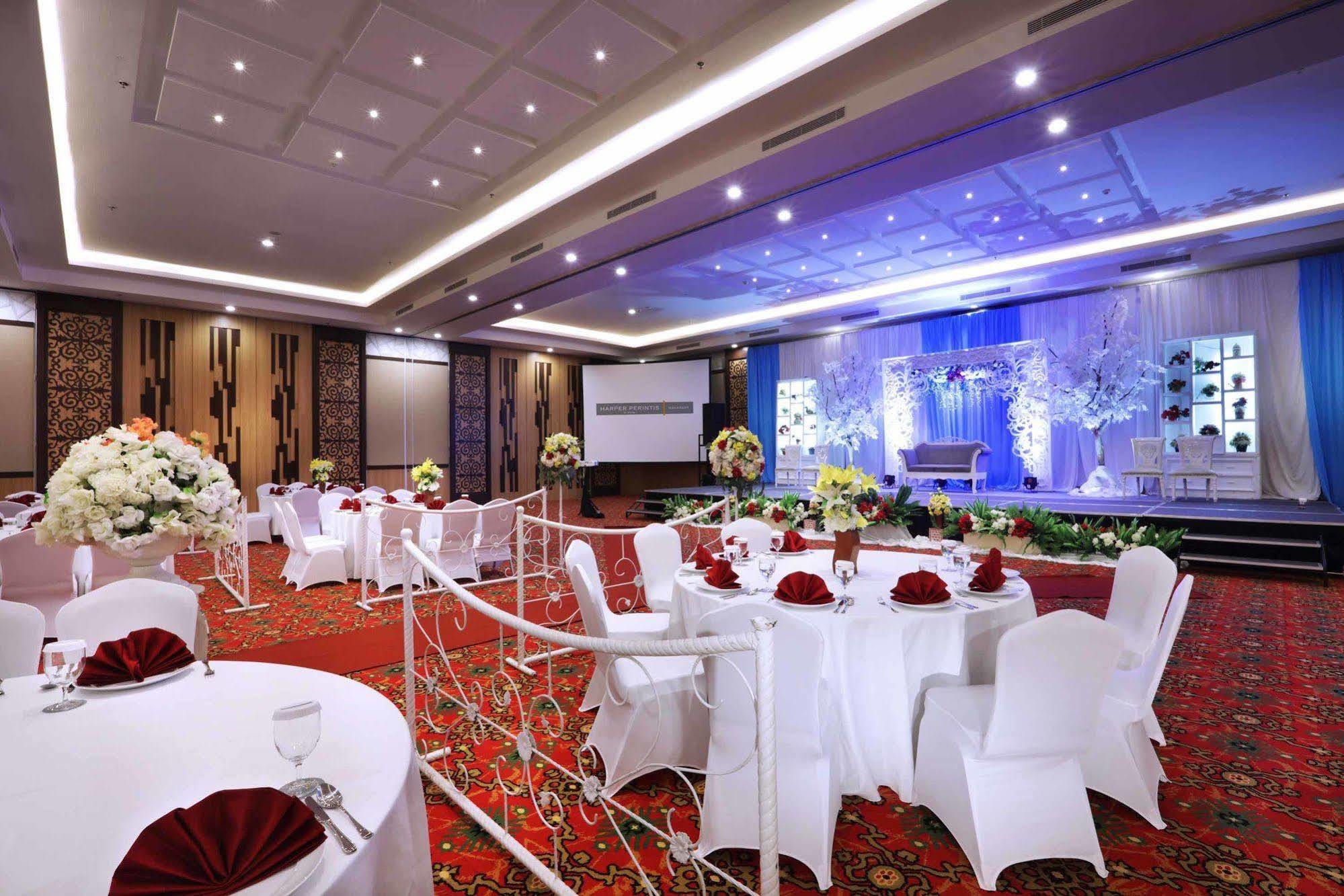 Harper Perintis By Aston Otel Makassar Dış mekan fotoğraf
