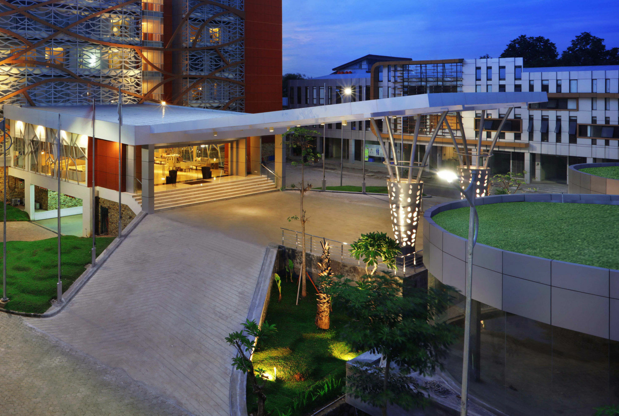 Harper Perintis By Aston Otel Makassar Dış mekan fotoğraf